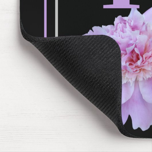 Lila Monogram Pink Peony Blume Black Mousepad (Ecke)