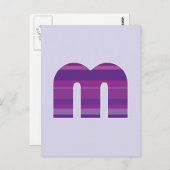 Lila Monogramm - Buchstabe M Postkarte (Vorne/Hinten)