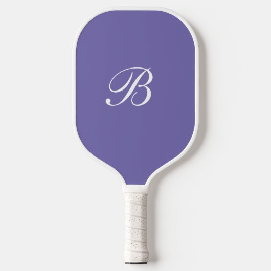 Lila Monogramm-Elegantenskript Pickleball Schläger (Vorderseite)