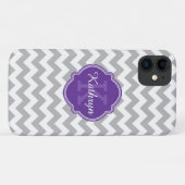 Lila Monogramm Grau Zickzack Muster Case-Mate iPhone Hülle (Rückseite (Horizontal))