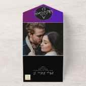 Lila Monogramm Hochzeit in einer Einladung (Außenbereich)