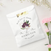 Lila Moody Blooms Gothic Calligrafy Wedding Geschenktütchen (Versiegelt)