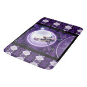 Lila Moon Child Bath Mat Badematte (Schrägansicht)