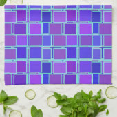 Lila Mosaikquadrate Fliesenmuster Geschirrtuch (Gefaltet)