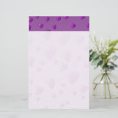 Lila Muster der Liebe Herz. Briefpapier (Stehend Vorderseite)
