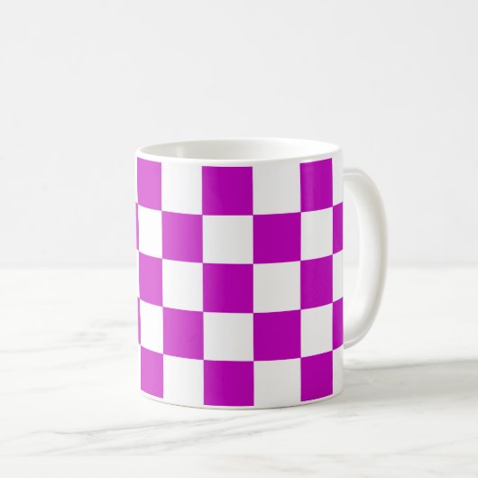 Lila Muster eines Karos Kaffeetasse (VorderseiteRechts)