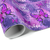 Lila Name Butterfly Roll of Birthday Geschenkpapier (Rolleneckpunkt)