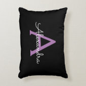Lila Name der Girl-Monogram-Datei Dekokissen (Vorderseite(Vertikal))