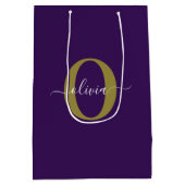 Lila Name für Monogramm-Skripte Mittlere Geschenktüte (Rückseite)