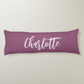 Lila Namensschild Seitenschläferkissen (Rückseite)