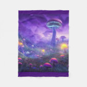 Lila Neon Mushrooms Fleece Blanket (Vorderseite)