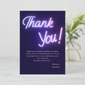 Lila Neon Text Baby Dusche Dankeskarte (Stehend Vorderseite)