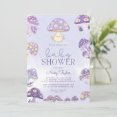 Lila Niedliche Mushroom-Babydusche Einladung (Stehend Vorderseite)