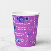 Lila Niedlicher Girly Floral Name Happy Birthday Pappbecher (Rückseite)