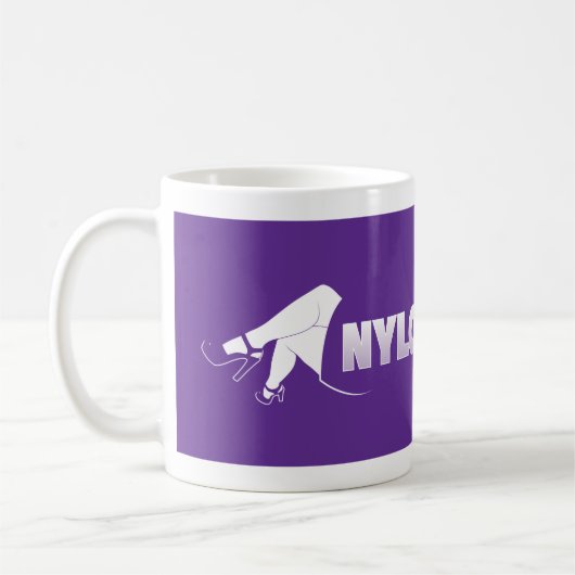 Lila Nylonsandsocks Logo Kaffeetasse (Links)