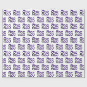 lila Obergrenze für 2025 Abschluss auf schwarz Geschenkpapier (Flach)