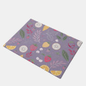 "Lila Obst- und Blumenmuster, Türmatte" Fußmatte (Schrägansicht)