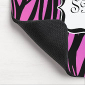 Lila oder rosa Zebrastreifen Monogramm Mousepad (Ecke)