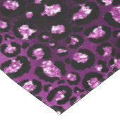 Lila Ombre- und Black Glam Glitzer Leopard Spots Tischdecke (Schrägansicht)