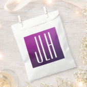 Lila Ombre- und White-Initialen oder andere Texte Geschenktütchen (Ausgeschnitten)