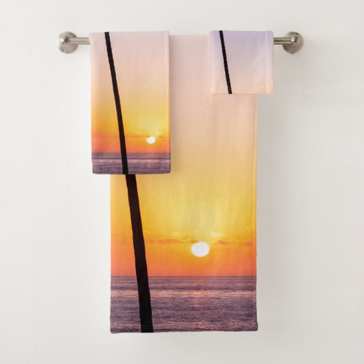 Lila Orange California Palm Tree Beach Sunset Badhandtuch Set (Insitu)