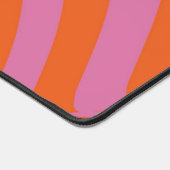 Lila Orange Retro Flüssig Groovy Stripe Muster Schreibtischunterlage (Ecke)