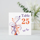 Lila Orangefarbene weiße Blütenfläche. Tischnummer (Stehend Vorderseite)