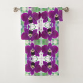 Lila Orchid Badhandtuch Set (Insitu)