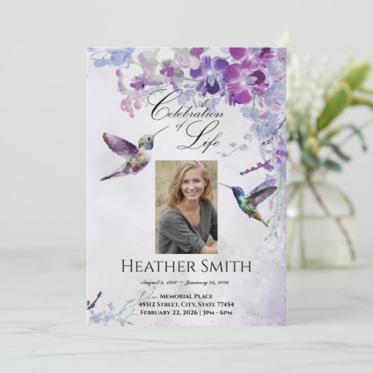 Lila Orchid Hummingbird Feier des Lebens Einladung (Stehend Vorderseite)