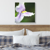 Lila Orchid-Wildblume Leinwanddruck (Insitu (Schlafzimmer))