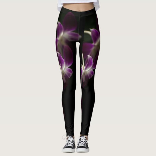 Lila Orchidee Leggings (Vorderseite)