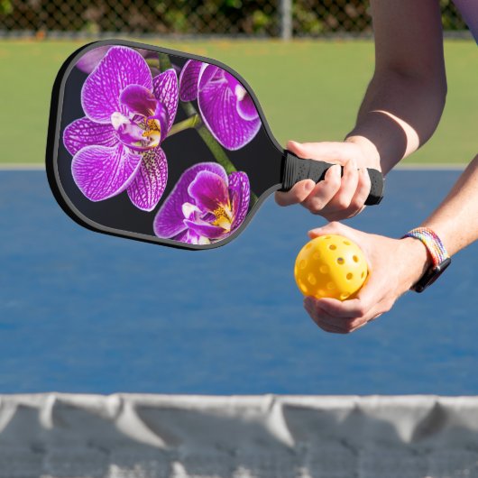 Lila Orchidee Pickleball Schläger (InSitu)