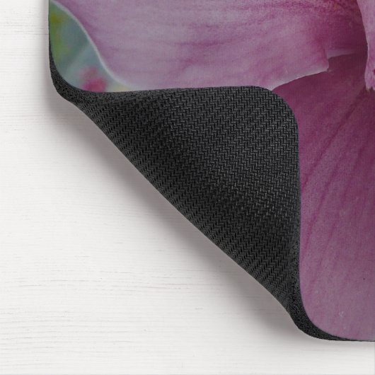 Lila Orchidee und Gartenfarben Mousepad (Ecke)