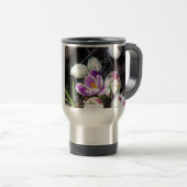 Lila Ostereier (Crocus und Floral) Reisebecher (VorderseiteRechts)