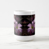 Lila Oxalis-Blüten Kaffeetasse (Mittel)