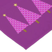 Lila Paisley Retro Moderner Weihnachtsbaum Kurzer Tischläufer (Ecke)