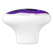 Lila Pansy-Blume Keramikknauf (Seitenansicht)