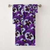 Lila Pansy Bouquet, Badhandtuch Set (Insitu)