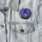 Lila Pansy Button (Beispiel)