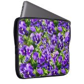 Lila Pansy Field, Laptopschutzhülle (Vorne Rechts)