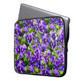 Lila Pansy Field, Laptopschutzhülle (Vorderseite Links)