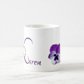 Lila Pansy floral boho, individueller Karenname Kaffeetasse (Mittel)