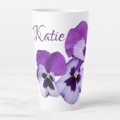 Lila Pansy floral Katie Name anpassbar boho Milchtasse (Vorderseite)