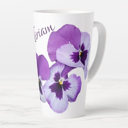 Lila Pansy floral Miriam Name anpassbar boho Milchtasse (Rechte Ecke)