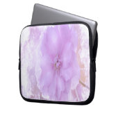 Lila Pansy Laptopschutzhülle (Vorderseite Links)