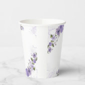 Lila Pappbecher (Links)