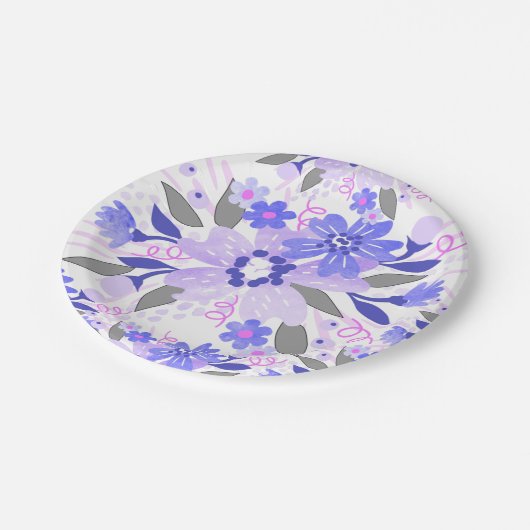 Lila Pappteller (Schrägansicht)