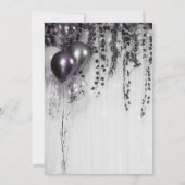 Lila Party-Balloons Ivy White Sweet 16 Einladung (Rückseite)