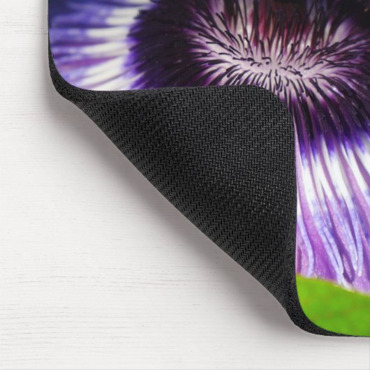 Lila Passionfruit Mousepad (Ecke)