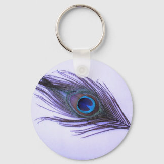 Lila Peacock Feather Schlüsselanhänger
